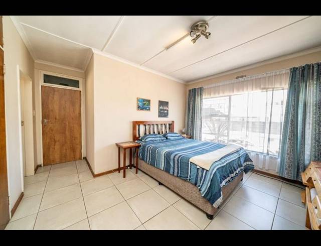 3 BEDROOM HOUSE FOR SALE IN PARKRAND